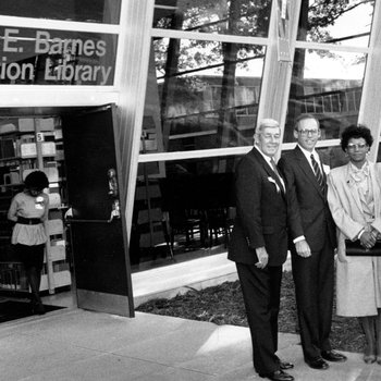 Ward E. Barnes Educations Library, Robert Young, Wayne Goode, Marguerite Ross Barnett, Ward E. Barnes, C. Late 1980s 5338