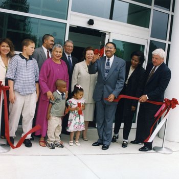 Bill Clay Center for Molecular Electronics Ribbon Cutting (Now Center for Nanoscience) 5363