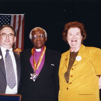 Global Citizen Award, Joel Glassman, International Affairs, Archbishop Desmond Tutu, Chancellor Blanche Touhill 5570