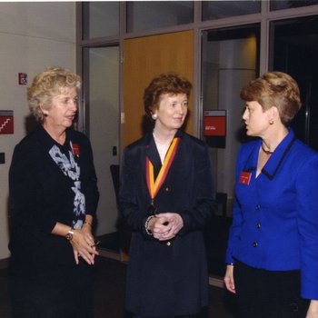 Global Citizen Award, Maureen Zegel, Mary Robinson, Cindy Vantine 5582