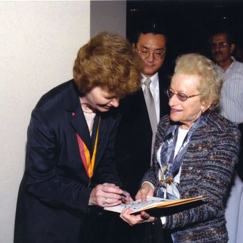 Global Citizen Award, Mary Robinson 5583