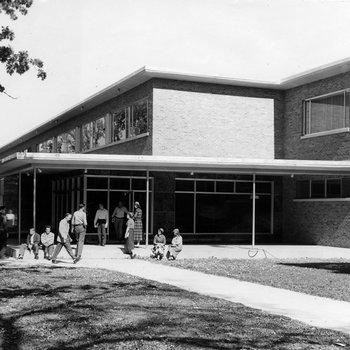 Kiehle (1952), exterior, St. Cloud State University