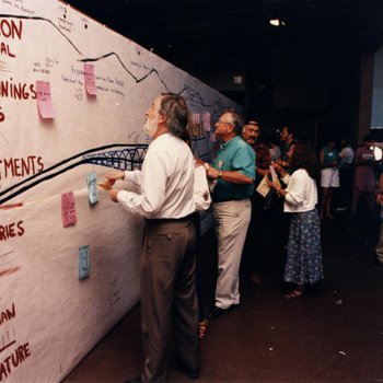 Staff and Faculty Add Notes and Drawings to Timeline