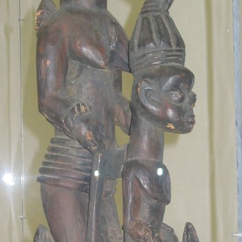 YORUBA Culture Of Arts West African ethnic group that mainly inhabits parts of Nigeria, Benin and Togo that constitute Yorubaland - ( Oba)