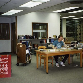Andrews University James White Library (Interior) 2