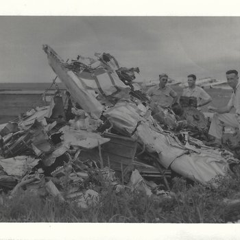 AT-6 # CG x 3:3 Crash - part of wing gone