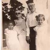 Roz with sister and grandparents