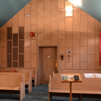 Bishop Cronyn, Chapel, London, Interior