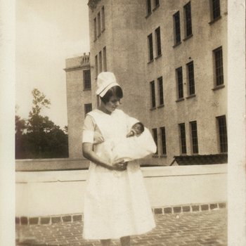 Margaret Gowling, Hermann Hospital School of Nursing class of 1928