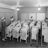 Memorial Hospital Baby Nursery (1942)