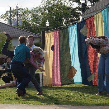 A Midsummer Night's Dream (2021) | Girl Fight
