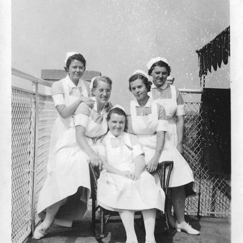 Five Illinois Masonic Hospital Nurses on Rooftop