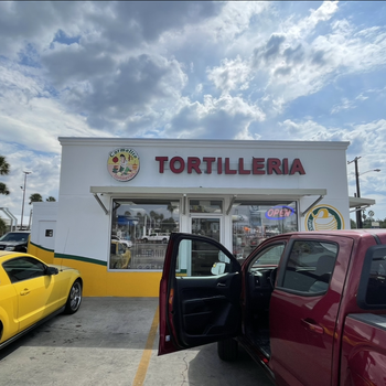 Tortilleria: Carmelita - b