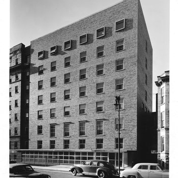 Nelson Street Clinic Building at Illinois Masonic Hospital, 1952