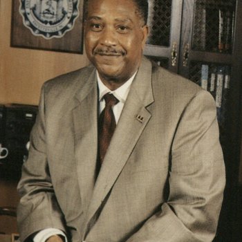 Dr. Willis McLeod- First Alumnus Chancellor (1995)