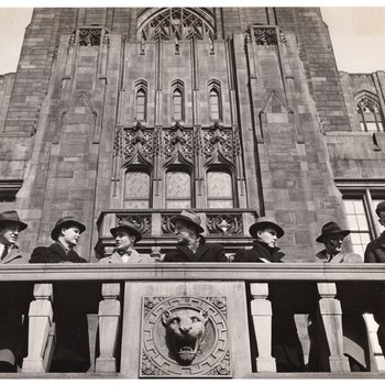 Law students in front to the Cathedral of Learning