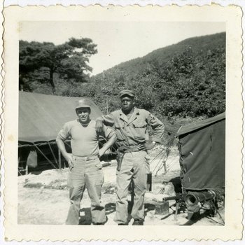 Two soldiers of 2nd Engineers, Company D