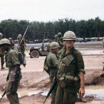 Members of the 1st Infantry Division, Vietnam