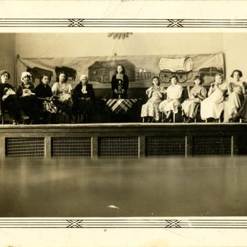 Pioneer Women