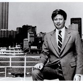 Mark Nordenburg in front of Pittsburgh Skyline