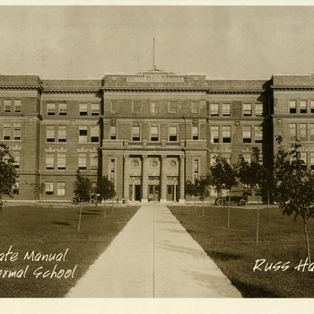 Russ Hall, 1908