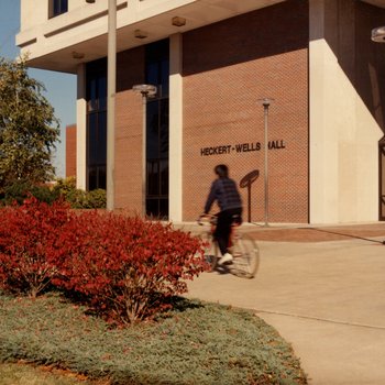 Heckert-Wells Front, 1990
