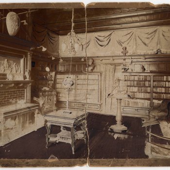 Library in the Woman's Building