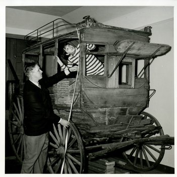 Stage Coach "Daisy"