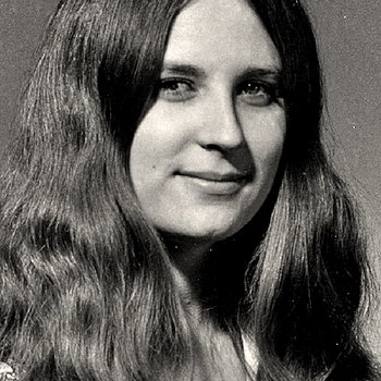 Weisler, Holly 1974