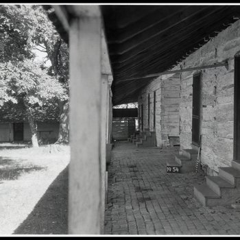 Detail of the interior court at Beersheba Inn