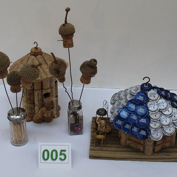 Wine not build a corkie bird house, 2022