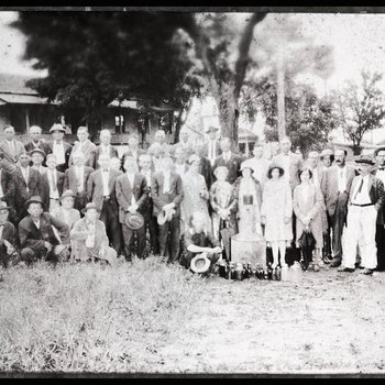 Members of the Sheriff's Department and Women's Christian Temperance Union posing with a confiscated still, Loudon County, Tennessee, ca. 1920s
