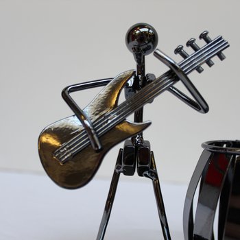 Recycled Pen Holder, 2018, close-up