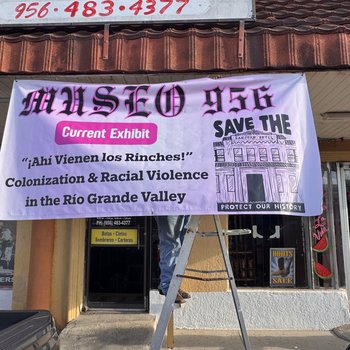 Photograph of Museo 956 Sign