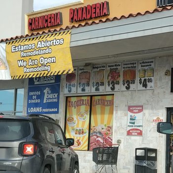 Photograph of La Michoacana Meat Market