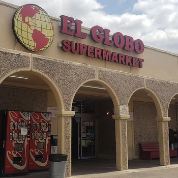 Photograph of El Globo Supermarket