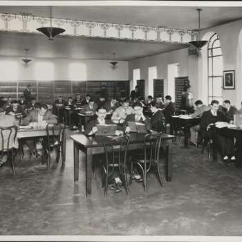 1928-1969: Pearl Street Library