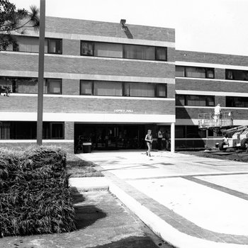 Osprey Hall Construction, 1989 (2)