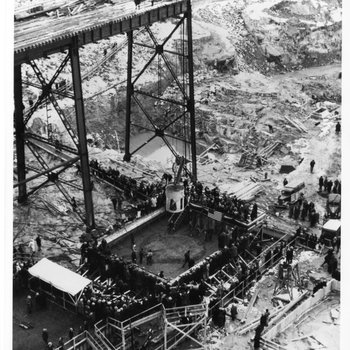 Construction at Grand Coulee Dam 2