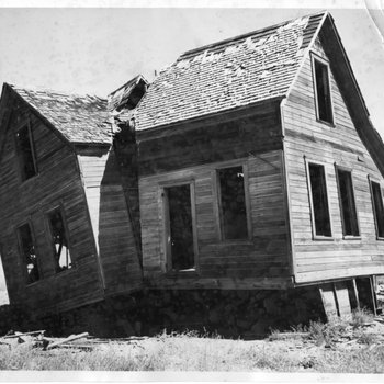 Abandoned House of a Dry Farmer, Quincy Basin