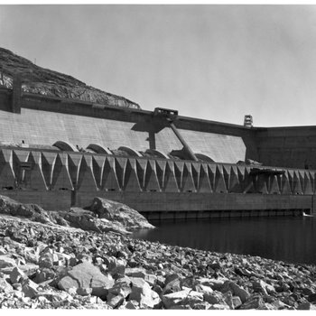 Powerplant, Grand Coulee Dam 7