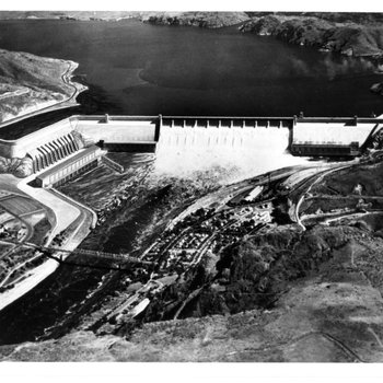 Powerplant, Grand Coulee Dam 12
