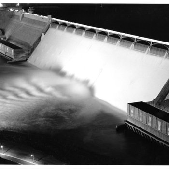 Aerial view of Grand Coulee Dam Spillway