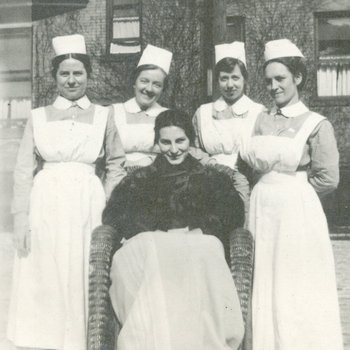 Group of nurses, 1921