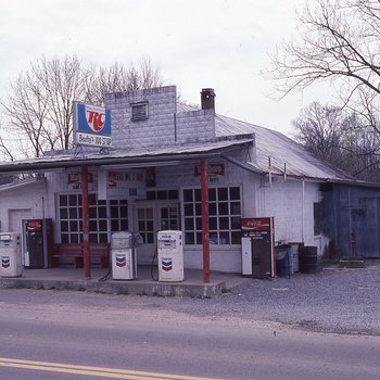 Old 100 Stop Country Store
