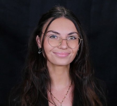 Anna Monteil Jourdan cropped resized