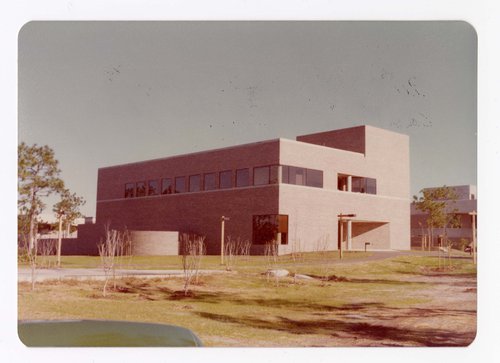 Dr. Rasche’s office building (1977)
