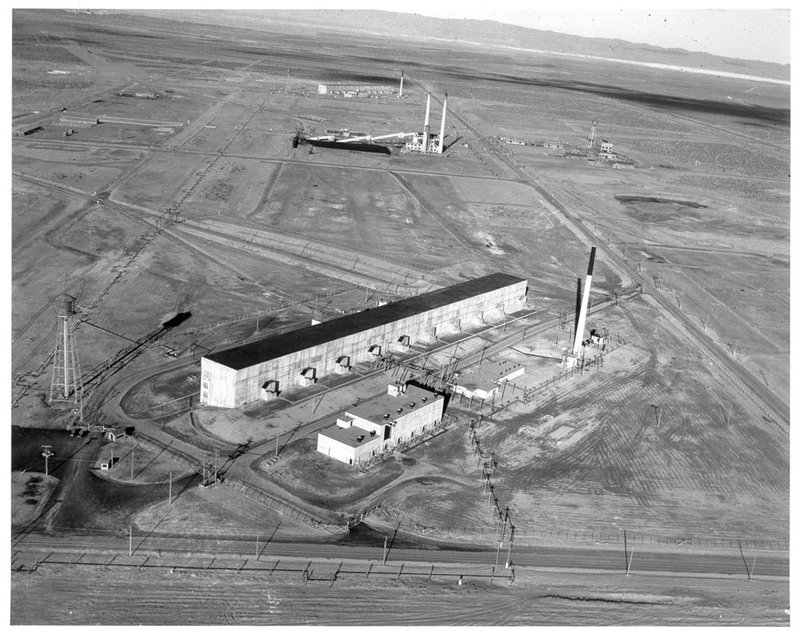Chemical Separations Plant ("T Plant"), 1944