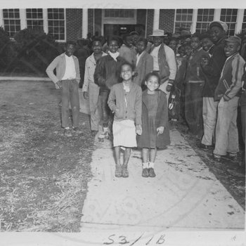 Segregation Through the Lens : African American Schools in Mississippi before Integration