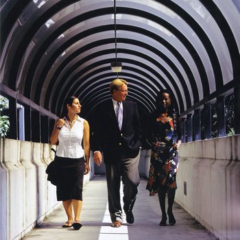 President John Delaney Walking with UNF Students, 2004